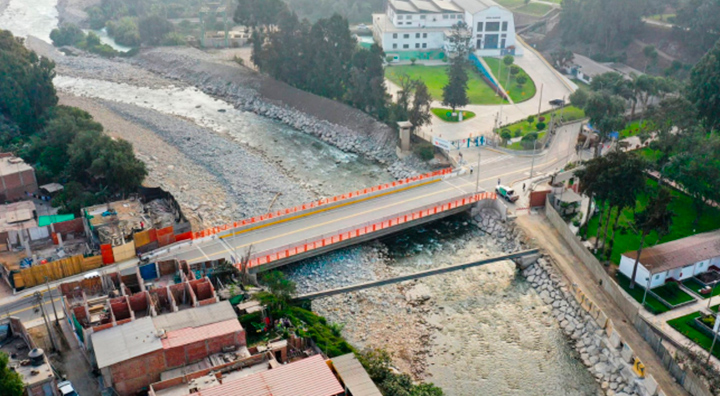 Inauguran puente Huampaní en Chaclacayo