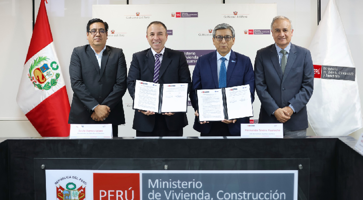 Ministerio de Vivienda y el Instituto Geofísico del Perú firman convenio para el reasentamiento de 274 familias de Huancavelica