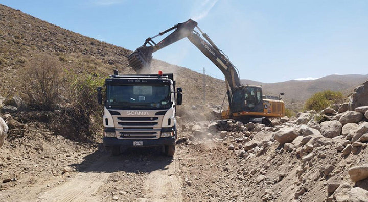 Ministerio de Vivienda realizó la limpieza y descolmatación en 22 kilómetros de puntos críticos en lo que va del 2025