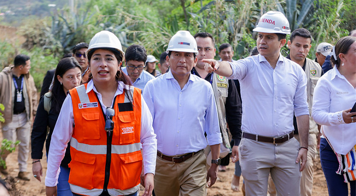 Inspeccionan trabajos de descolmatación en Huánuco para proteger a más de 400 vecinos