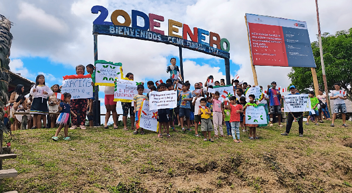 Vivienda coloca primera piedra de obra histórica en comunidad nativa 20 de Enero en Nauta