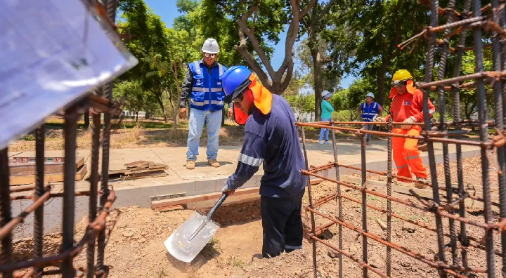 Ejecutan renovación integral del Campo de Marte en Jesús María