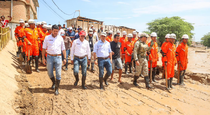 Vivienda refuerza atención a familias afectadas por lluvias intensas