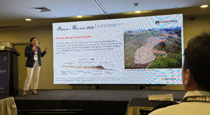 Arcadis pone foco en gestión hídrica, monitoreo y seguridad geotécnica durante el Congreso de Agua y Relaves 2026