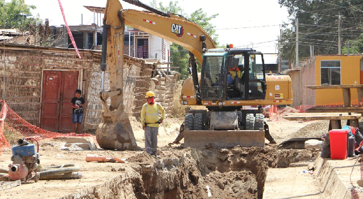 Supervisan obra de agua y alcantarillado en Sullana