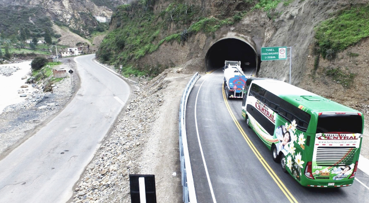 Gobierno reitera que cumplirá con la construcción de la Nueva Carretera Central